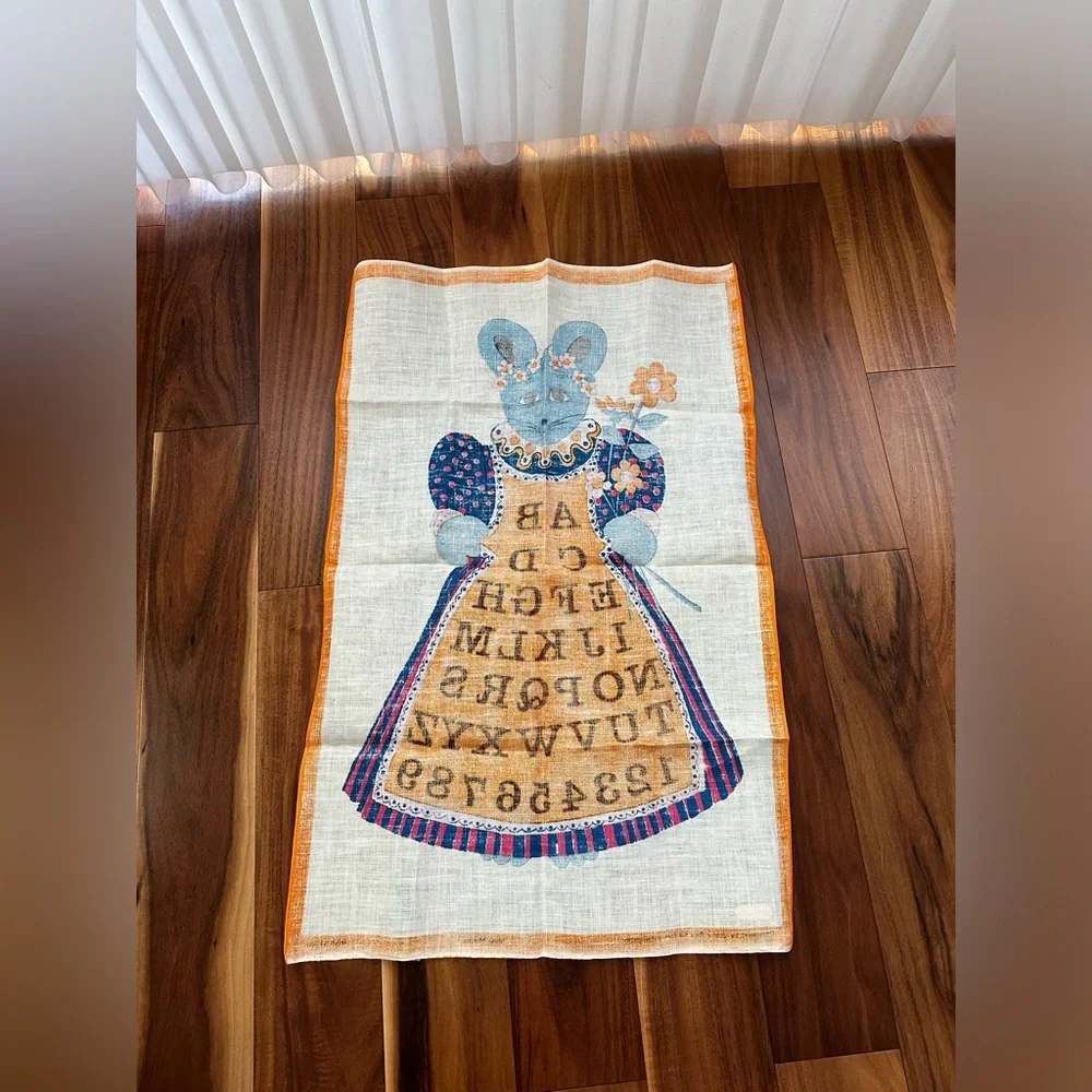 PURE IRISH LINEN MISS MOUSE DESIGNED BY JOYCE REA 30.5” x 19.5”